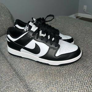 Nike dunks panda
